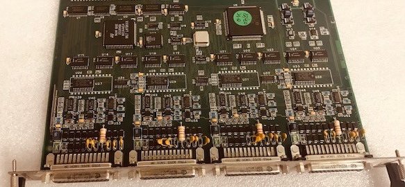 NUM 1060 Carte 4 axes comptage TTL 224204850 / 204203000